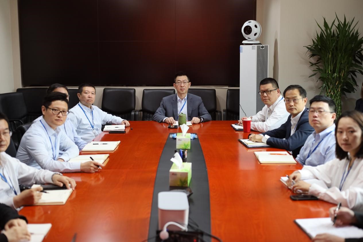 万达电影组织学习全国电影工作会议精神.jpg